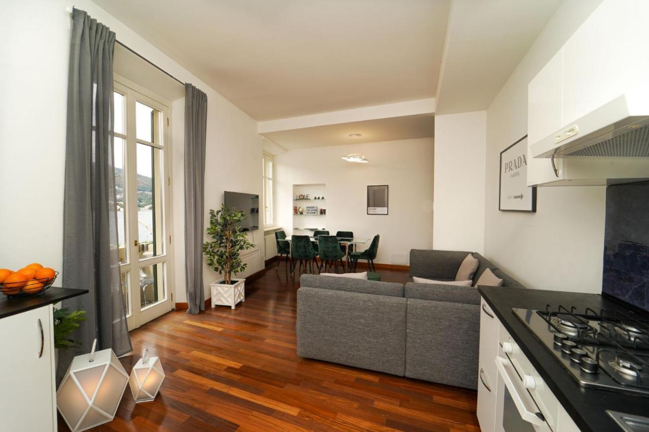 Appartamento Esclusivo Fronte Lago, In Centro A Como Con Garage Exterior foto